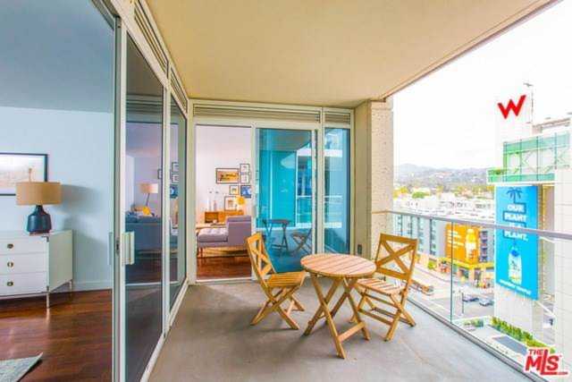 6250 Hollywood #11D Los Angeles, CA 90028