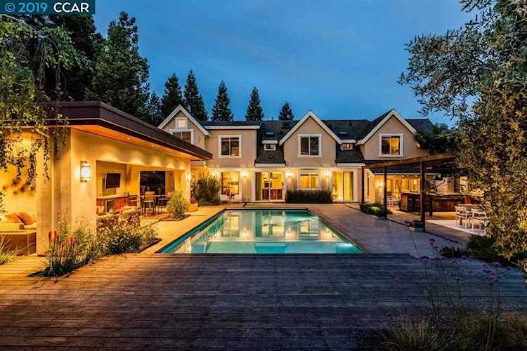 3707 Northgate Woods Court Walnut Creek, CA 94598 | MLS 40867388 Photo 1