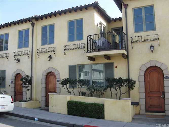 514 Manhattan Beach Boulevard Manhattan Beach, CA 90266