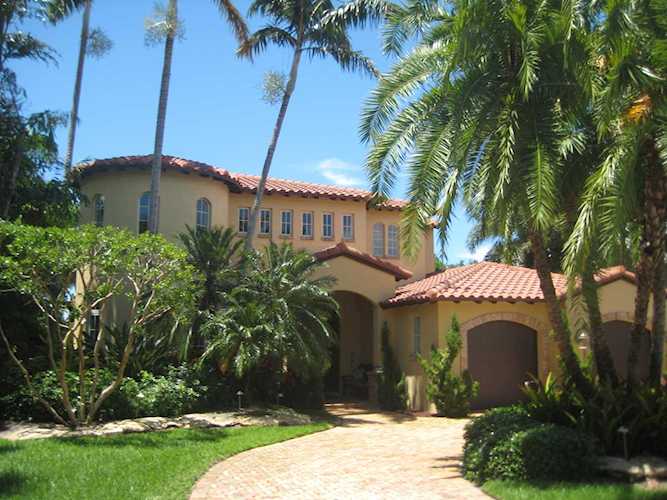 489 Oregon Lane Boca Raton, FL 33487