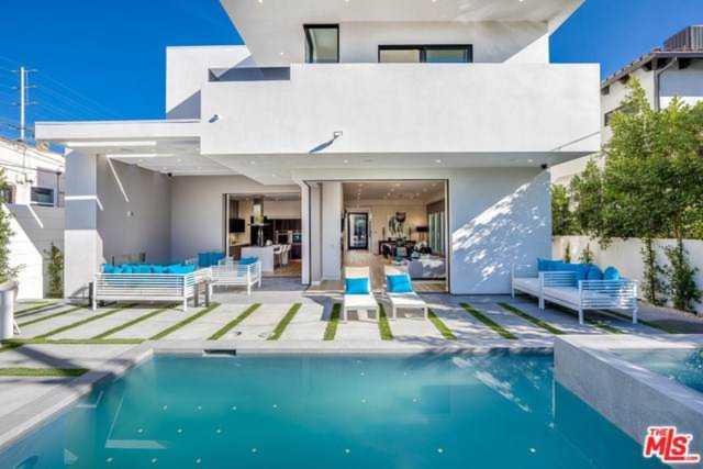745 N Vista Street Los Angeles, CA 90046