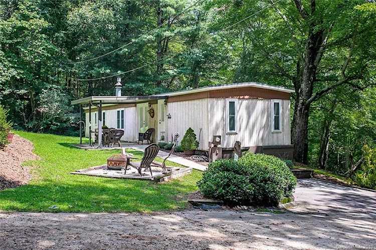 1066 Terrys Gap Rd Hendersonville, NC 28792 | MLS 3538614 Photo 1