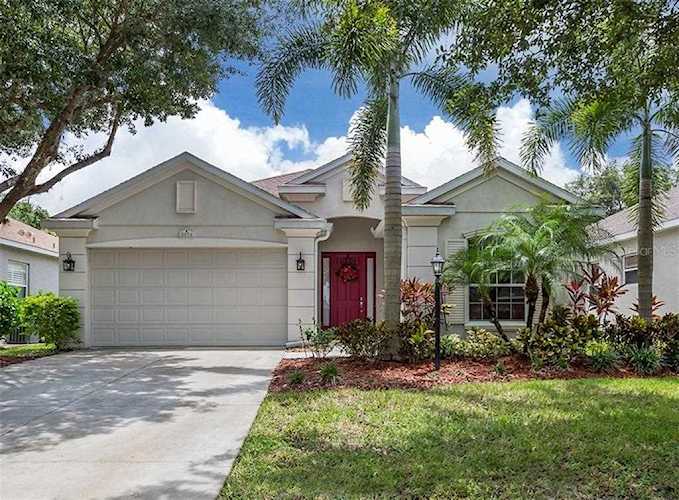 8154 Indigo Ridge Terrace University Park, FL 34201