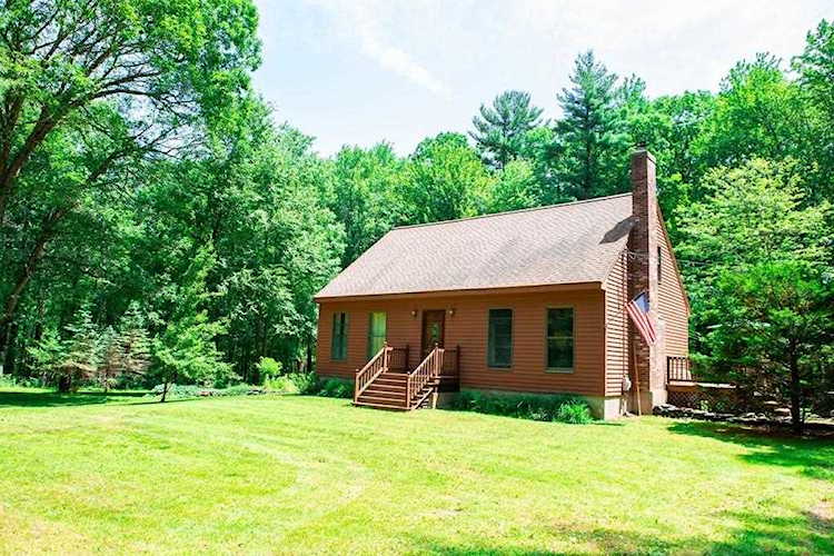 Townsend, 11 John Birch Memorial Dr, MA, home for sale Photo 1