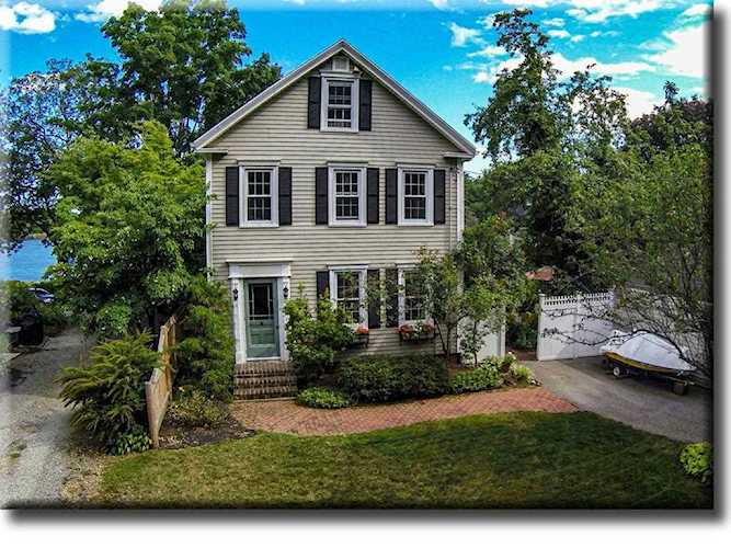 Amesbury, 7 Old Merrill St, MA, home for sale Photo 1