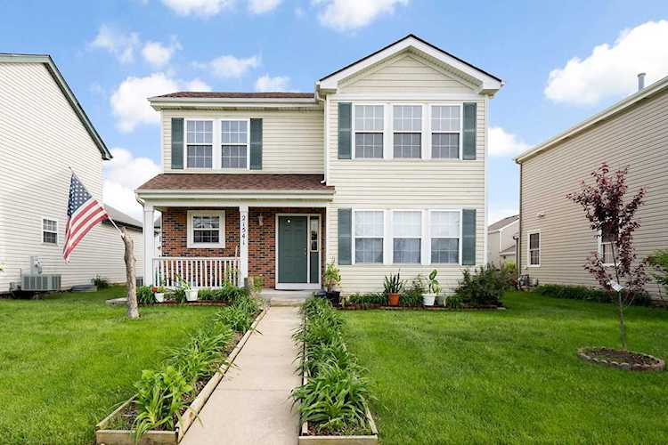 21541 Vesper St, Crest Hill, IL, 60403 located in the Renwick Club Photo 1