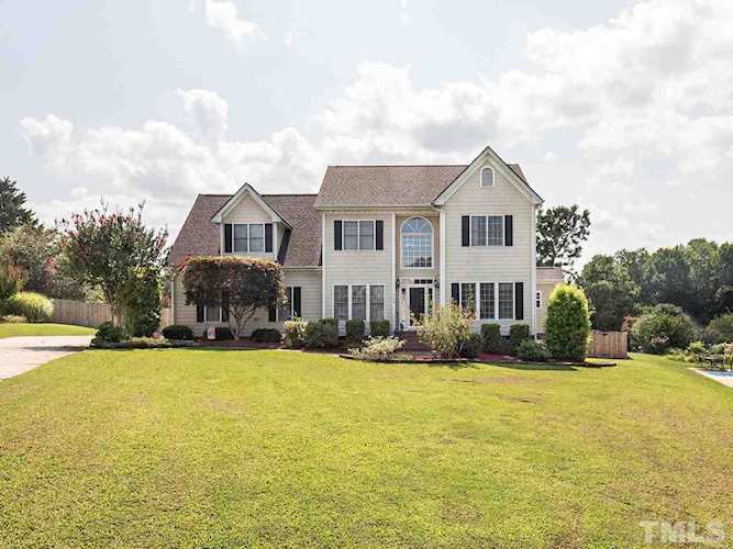 5400 Blowing Field Circle Knightdale, NC 27545 | MLS 2272059 Photo 1