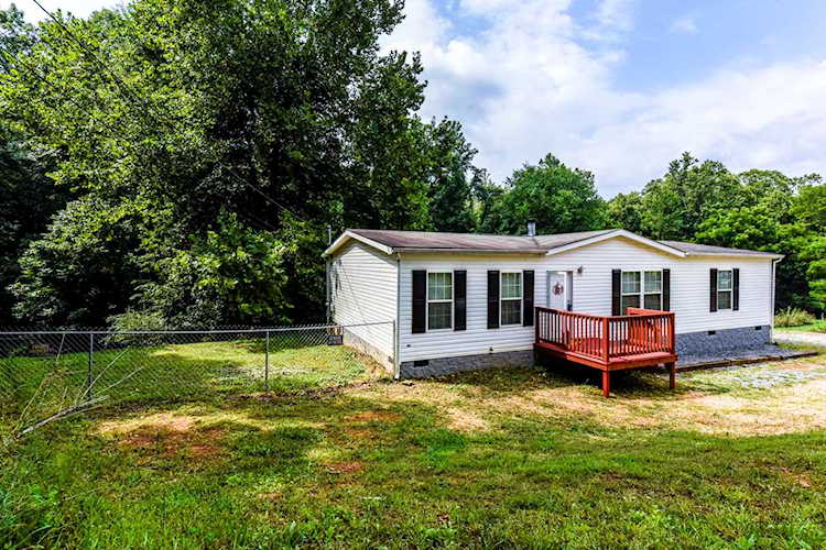 186 Blacksferry Rd Knoxville, TN 37931 | MLS 1089672 Photo 1