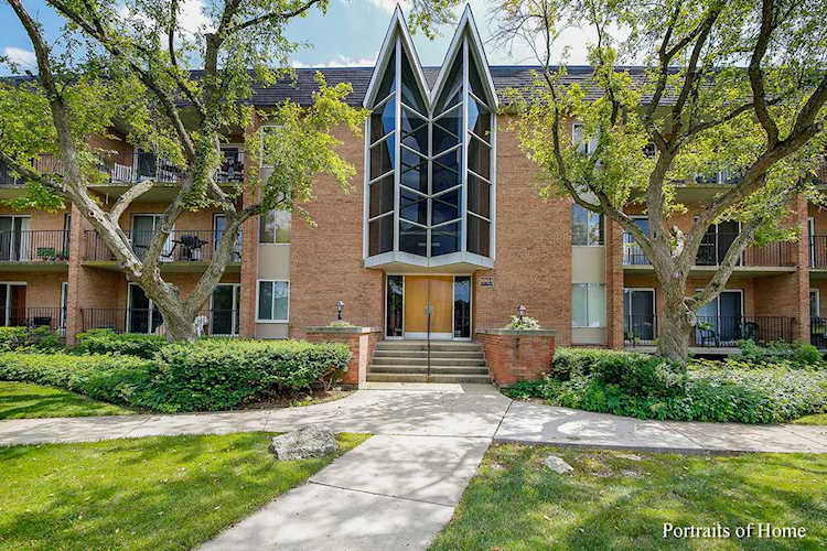 1004 N Mill St #5-302, Naperville, IL, 60563 located in the Photo 1