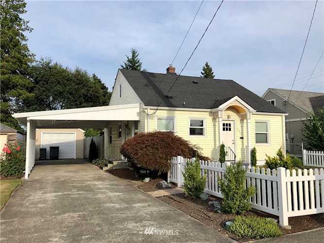 609 SW 5th St Puyallup, WA 98371 | MLS ® 1504633 Photo 1