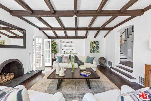 1445 Queens Way, Los Angeles, CA 90069 | MLS# 19499746 Photo 1
