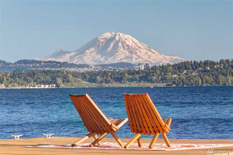 11112 78th Ct NE Kirkland, WA 98034