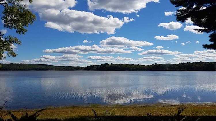 Brookfield, 38 Pine Ln, MA, home for sale Photo 1