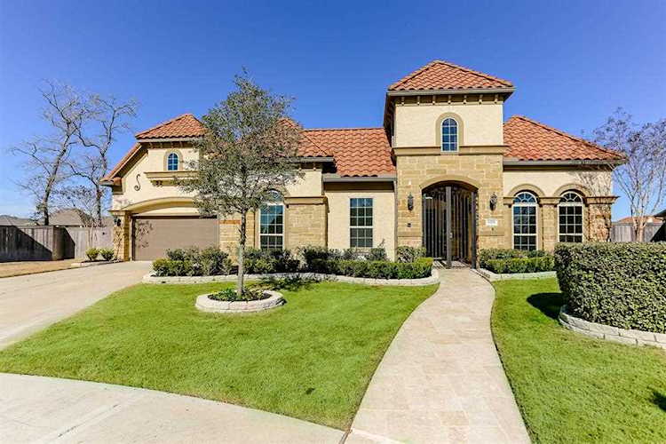 6306 Logan Creek Ln Sugar Land, TX 77479