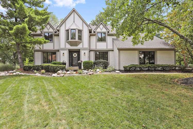 7587 Grotto Court Columbus, OH 43235 | MLS 219030645 Photo 1