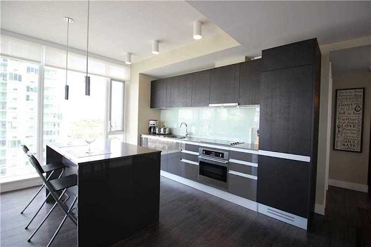 1122 3 St SE #1502 Calgary, AB T2G 1H7