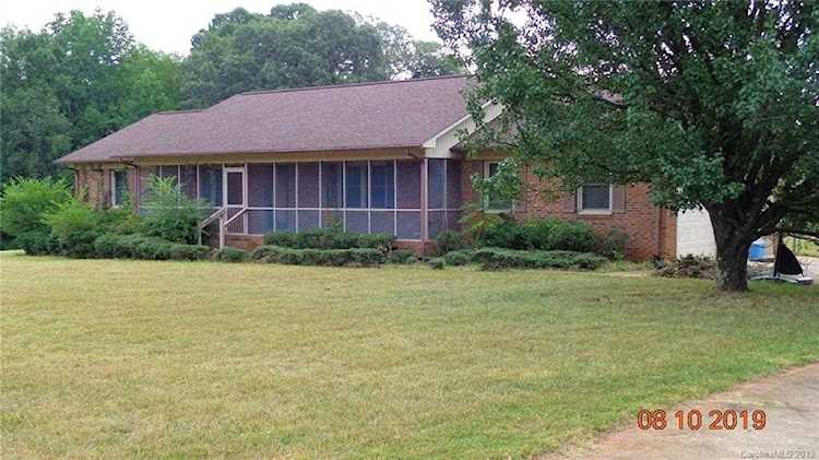 133 Shadow Lake Dr Clover, SC 29710 | MLS 3539646 Photo 1