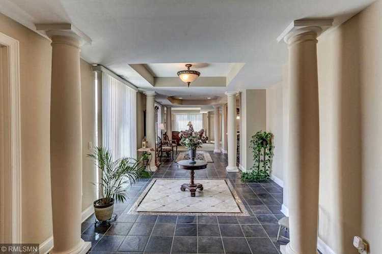 1070 Grandview Court NE #405 Columbia Heights, MN 55421