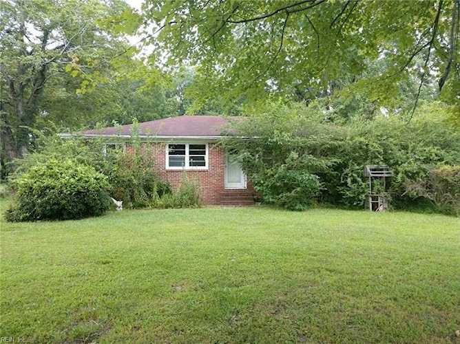 916 Bells Mill Rd Chesapeake VA 23322 | MLS# 10276727 - TREG.com Photo 1