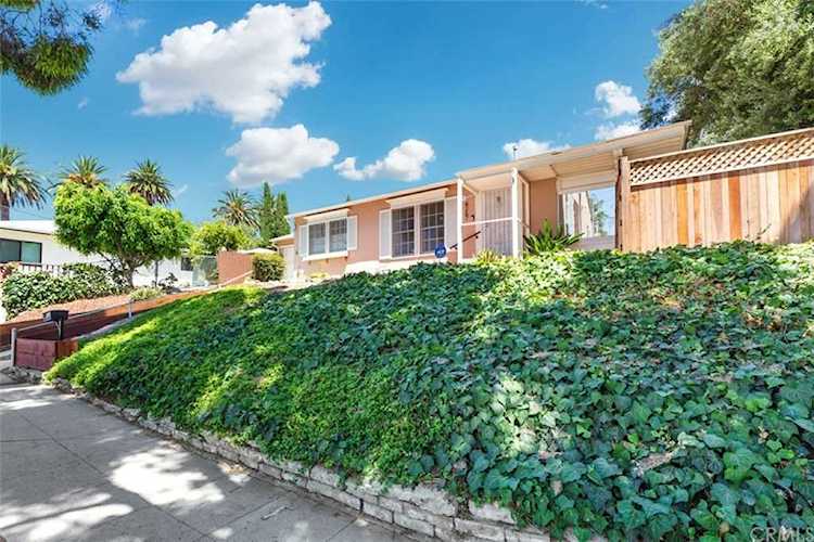 4267 W 10th Street, Los Angeles, CA 90019 | MLS #BB19195479 Photo 1