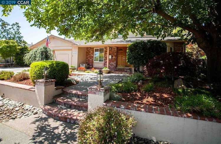 4760 Olive Dr Concord, CA 94521 | MLS 40873428 Photo 1