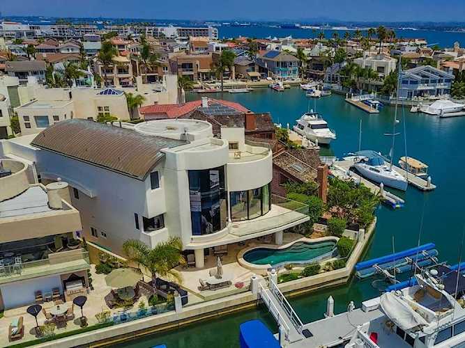2 Sixpence Way Coronado, CA 92118