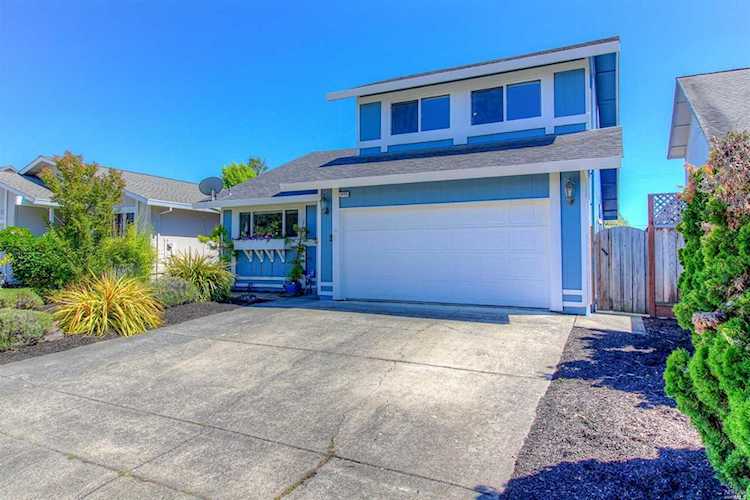 1435 Georgia Court Rohnert Park, CA 94928 | MLS 21914831 Photo 1