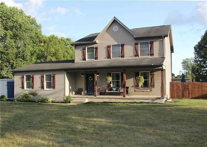 6279 W Ralston Road Indianapolis, IN 46221 | MLS 21661885 Photo 1
