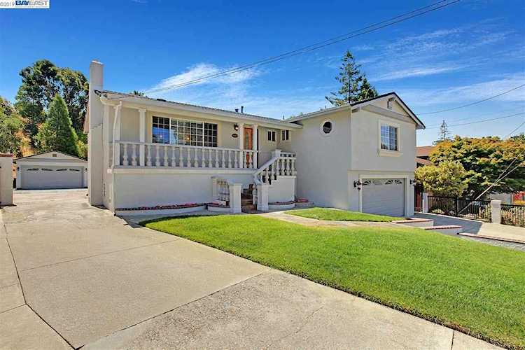 4629 Cristy Way Castro Valley, CA 94546 | MLS 40873131 Photo 1