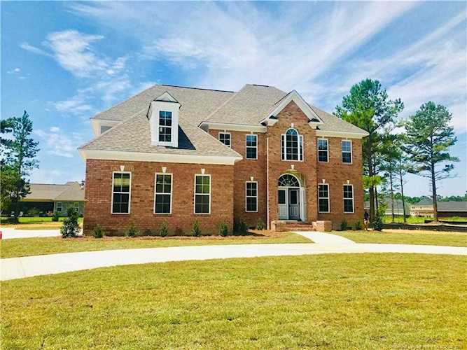 6368 Touchstone Dr Fayetteville, NC 28311 | MLS 613614 Photo 1
