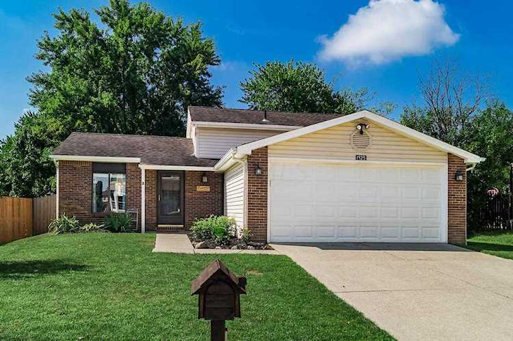 $232,500 - For sale - 1925 Hamrock Drive, Powell, OH 43065 - MLS#219030614 - Franklin. - Hot House with showings starting Friday at 2:30!!! Don't miss out on this Amazing home in Powell... Photo 1