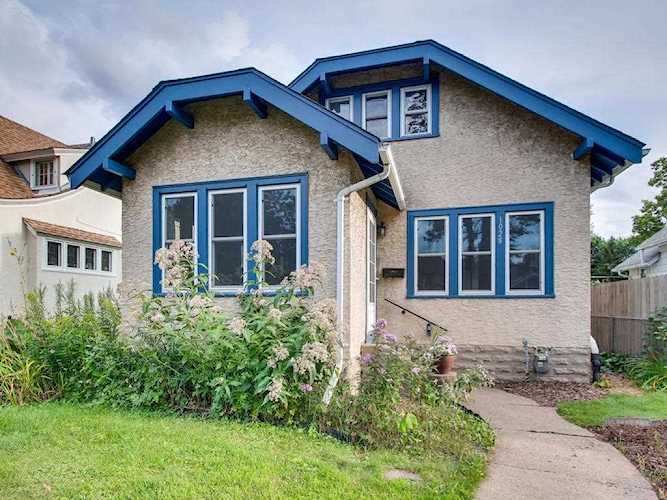 1028 Hawthorne Avenue E Saint Paul, MN 55106 | MLS 5211184 Photo 1