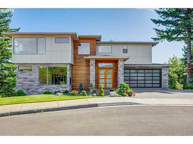 1526 NW 41st Cir Camas, WA 98607