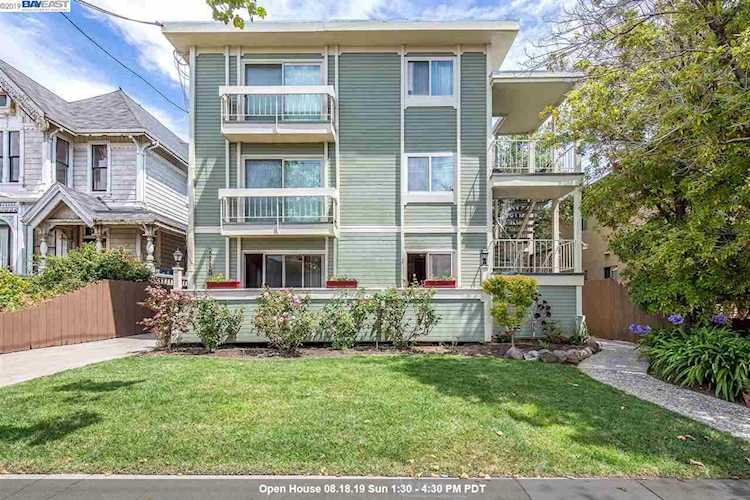 2115 Central Ave Alameda, CA 94501 | MLS 40877563 Photo 1