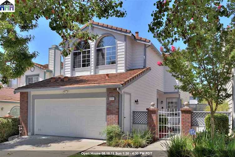 2247 Lynwood Ter Milpitas, CA 95035 | MLS 40877696 Photo 1