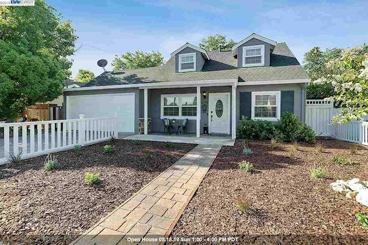 4178 Cobblestone Dr Concord, CA 94521 | MLS 40877712 Photo 1