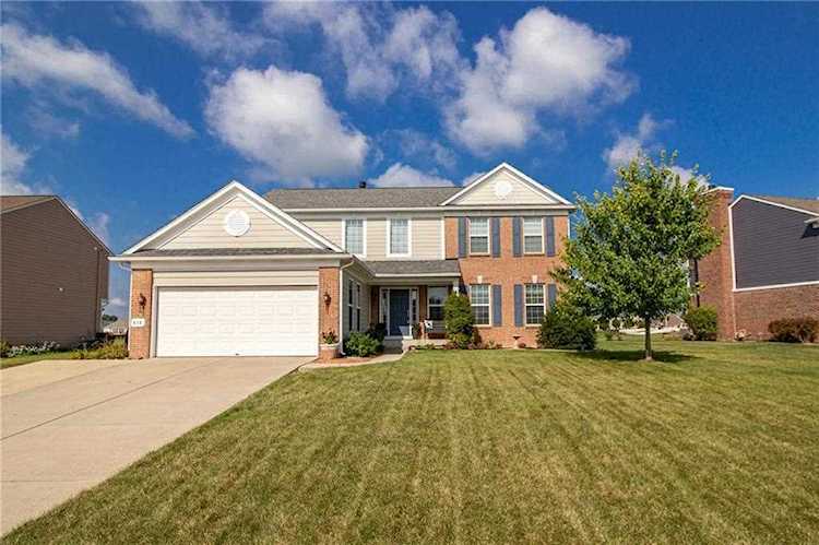 610 Hawk Lane Brownsburg, IN 46112 | MLS 21659083 Photo 1