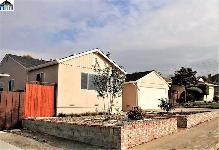 4034 Meadowview Dr Castro Valley, CA 94546 | MLS 40872945 Photo 1