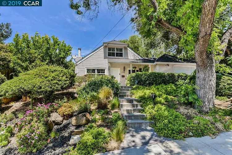 1287 Sherwood Dr Concord, CA 94521 | MLS 40873495 Photo 1