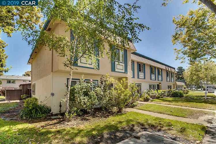 2509 Oliver Dr Hayward, CA 94545 | MLS 40875457 Photo 1