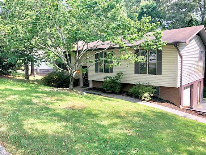 6207 Ricky Allen Rd Corryton, TN 37721 | MLS 1083457 Photo 1