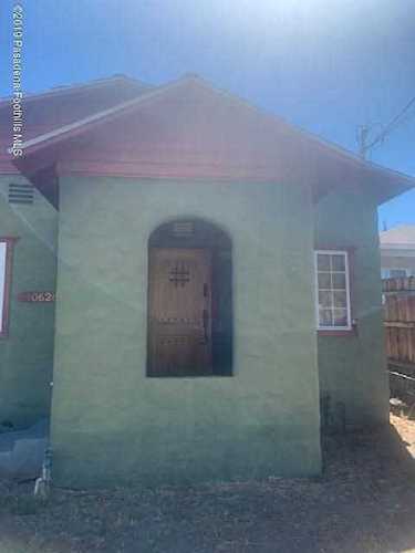 10626 Mcvine Avenue, Sunland, CA 91040 | MLS #819003876 Photo 1
