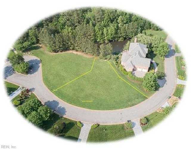 2924 Barrets Pointe Rd Williamsburg, VA 23185