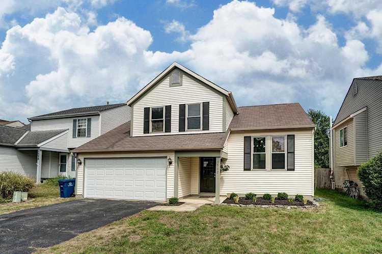 For Sale - 3562 Whisper Creek Drive, Columbus, OH 43231 - Franklin. | RealtyOhio.com Photo 1