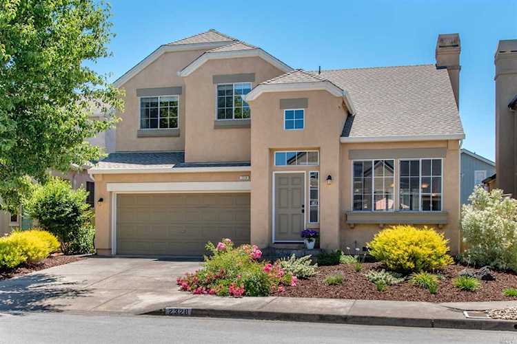 2328 Brompton Avenue Santa Rosa, CA 95403 | MLS 21915744 Photo 1