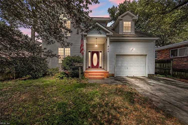 924 Virgilina Ave Norfolk, VA 23503 | MLS 10277779 Photo 1