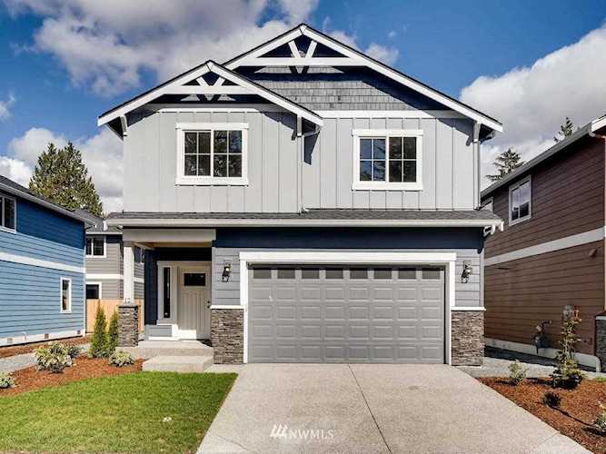 16033 2nd Place W #12LynnwoodWA98087 Photo 1