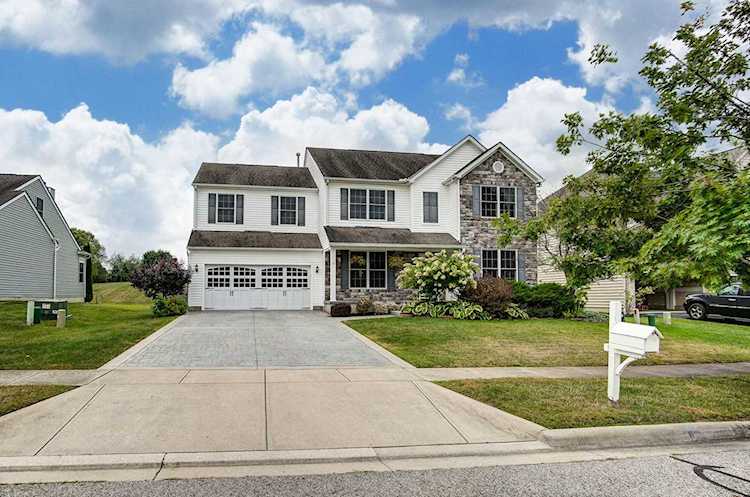 107 Mulberry Street Pickerington, OH 43147 | MLS 219031706 Photo 1