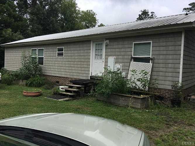 121 Hickory Street Hertford, NC 27944