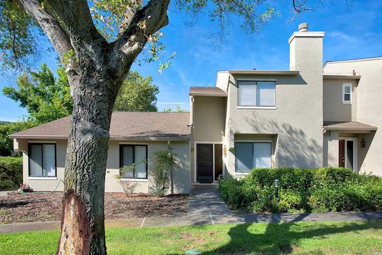 513 Village Circle Novato, CA 94947